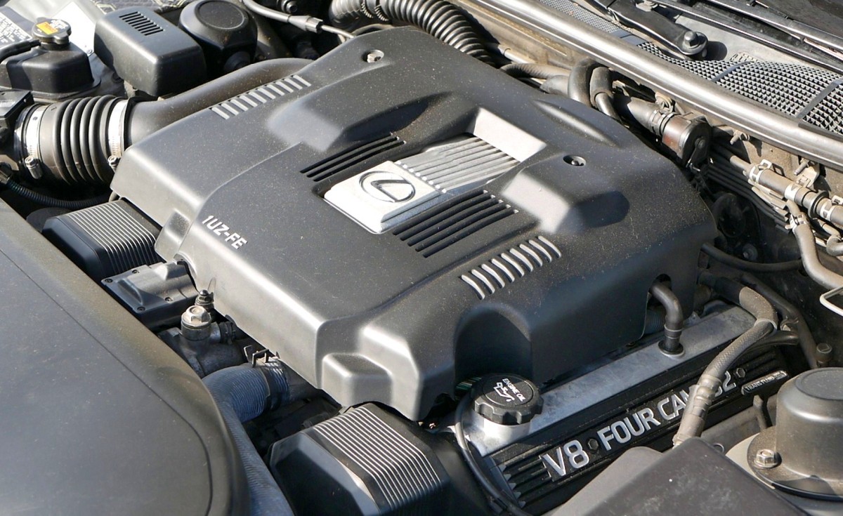 Motor V8 Lexus LS 400