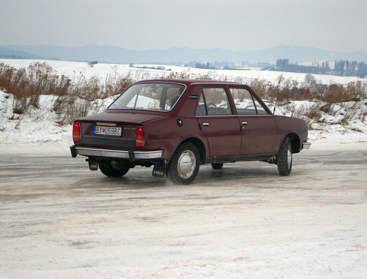 Škoda 120 typ 742 