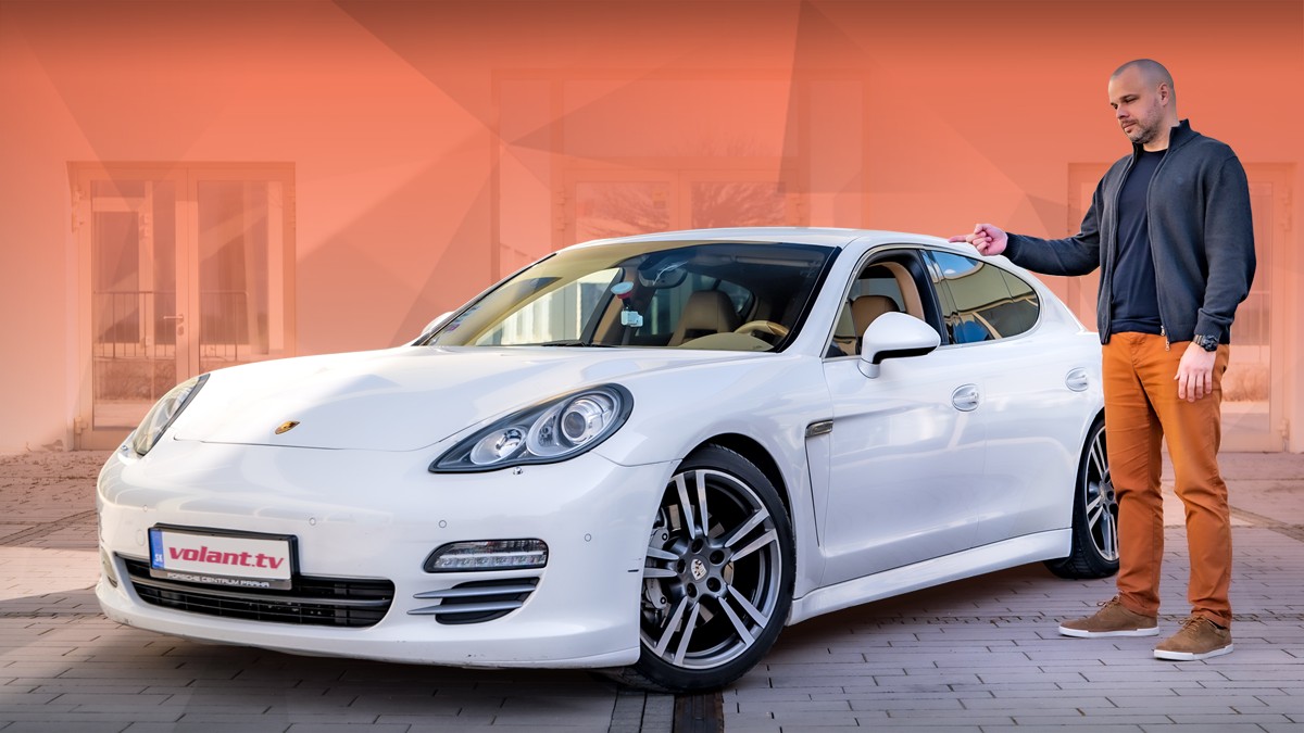 Porsche Panamera 4S