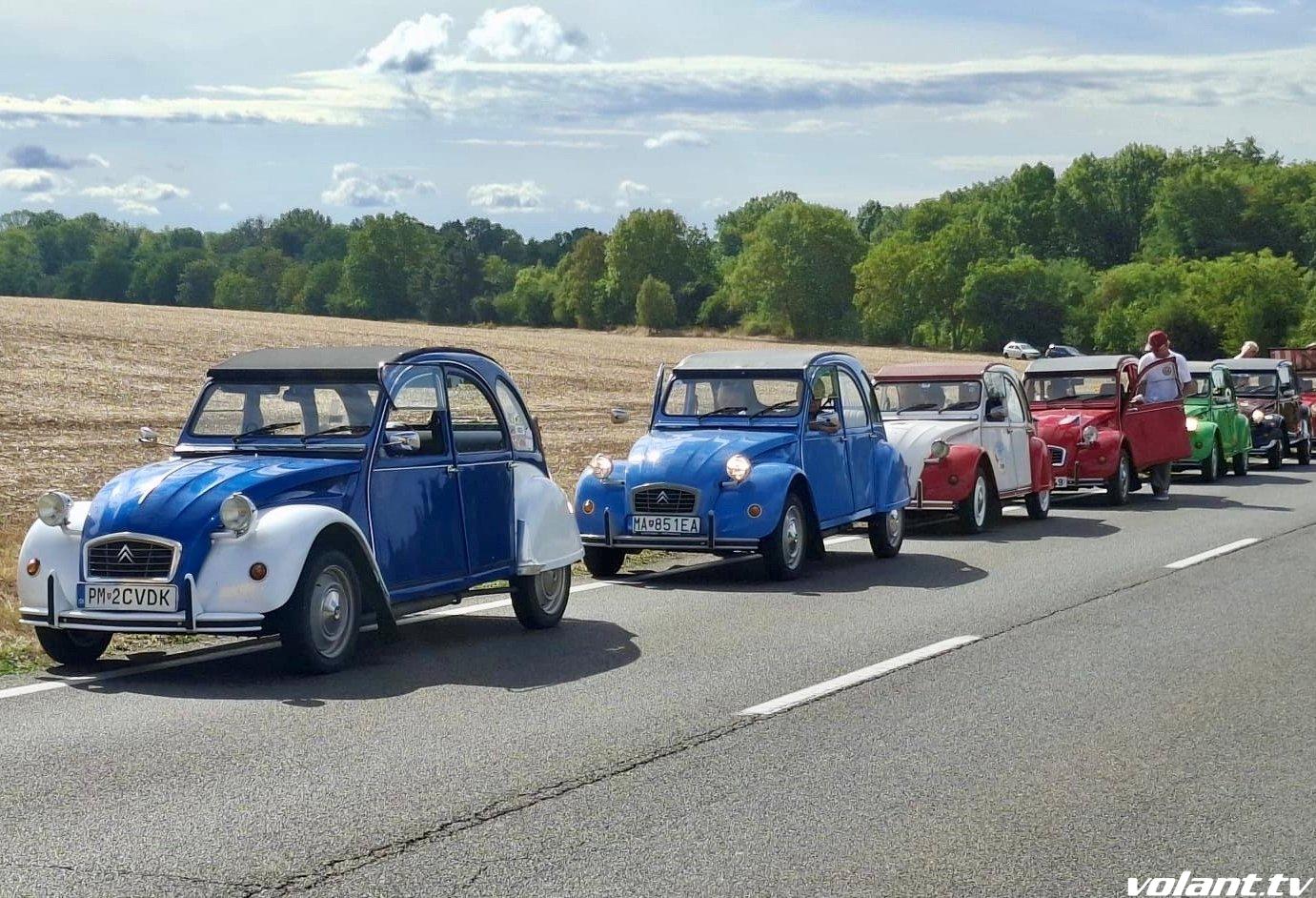zraz slovenského CITROËN 2CV klubu
