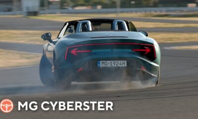 Test MG Cyberster RWD 2026